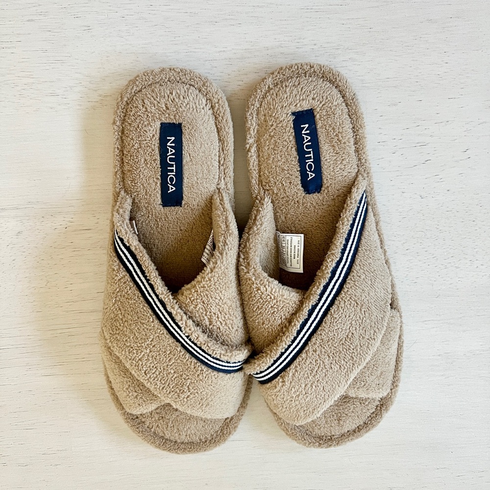 Tan Open Toe Nautica slippers NWOT
